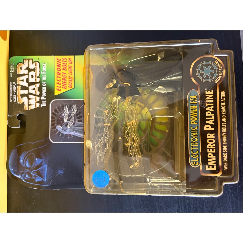 Star Wars Power of the Force Emperor Palpatine Electronic Power FX Kenner 1997